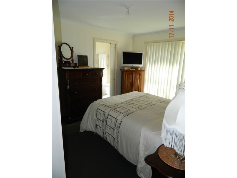 2 Seabreeze Avenue, Sulphur Creek TAS 7316