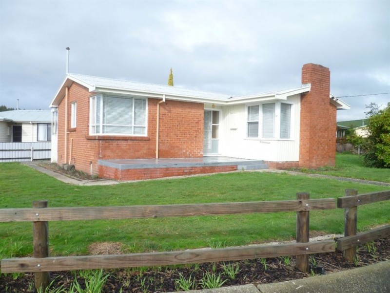 14 McCulloch Street, Ulverstone TAS 7315