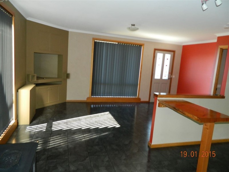 18 Clarke Street, Ulverstone TAS 7315