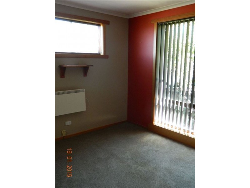 18 Clarke Street, Ulverstone TAS 7315