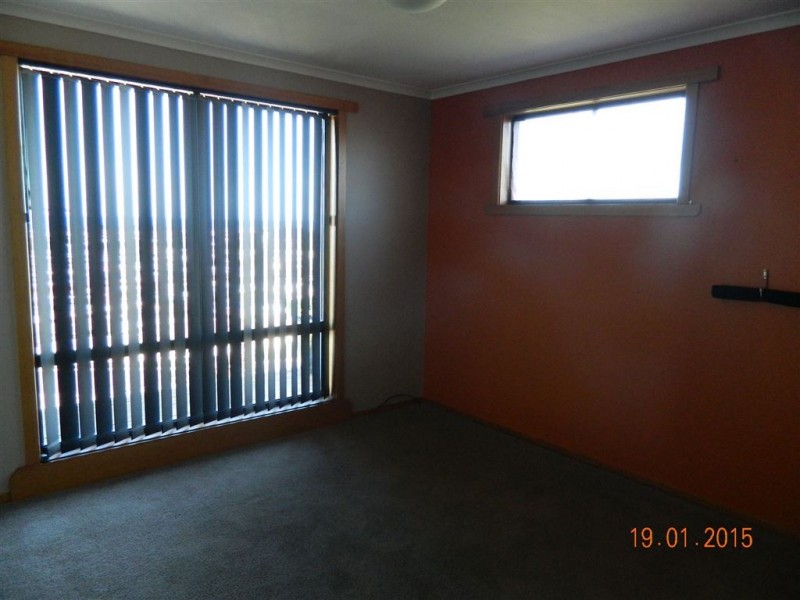 18 Clarke Street, Ulverstone TAS 7315