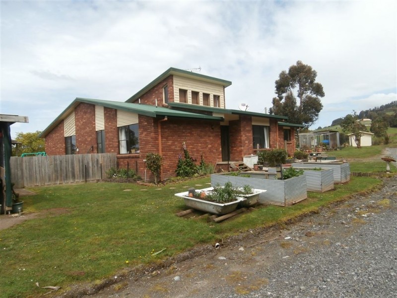 10 Bretts Road, North Motton TAS 7315