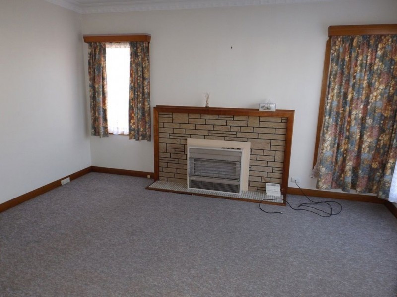 2 Goddard Street, Ulverstone TAS 7315