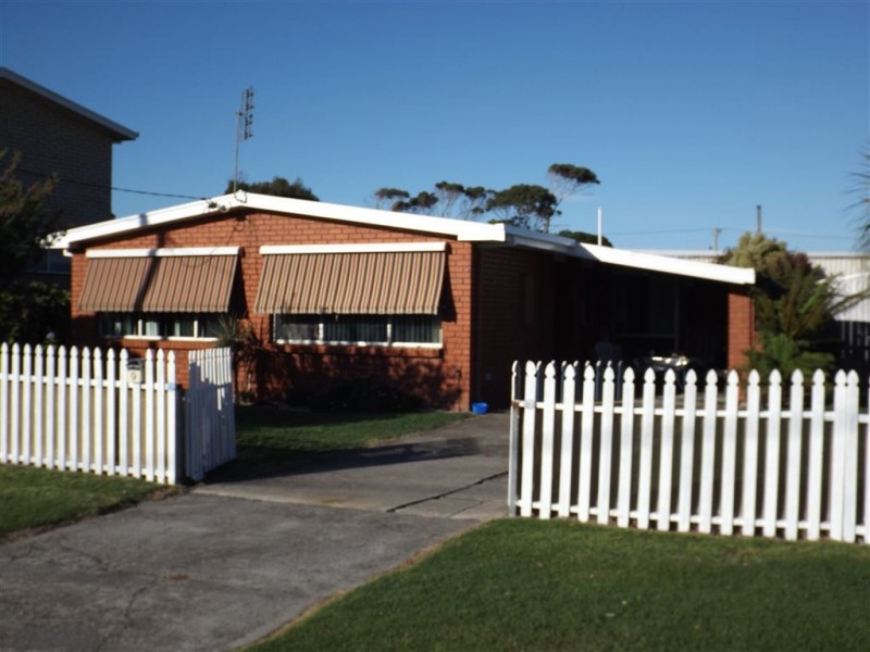 9 Josephine Street, West Ulverstone TAS 7315