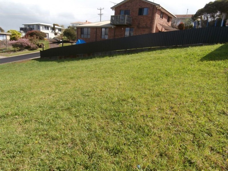 6 Lakin Street, West Ulverstone TAS 7315