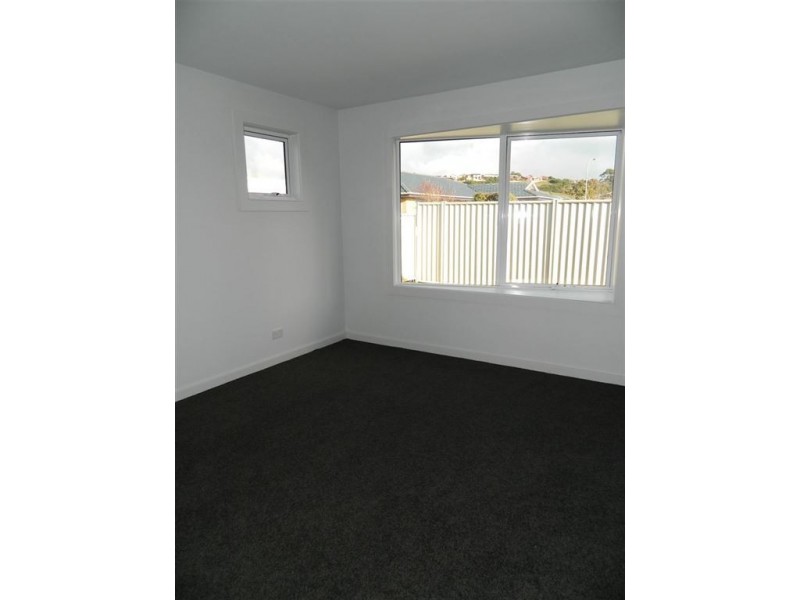 4A Dooley Street, West Ulverstone TAS 7315