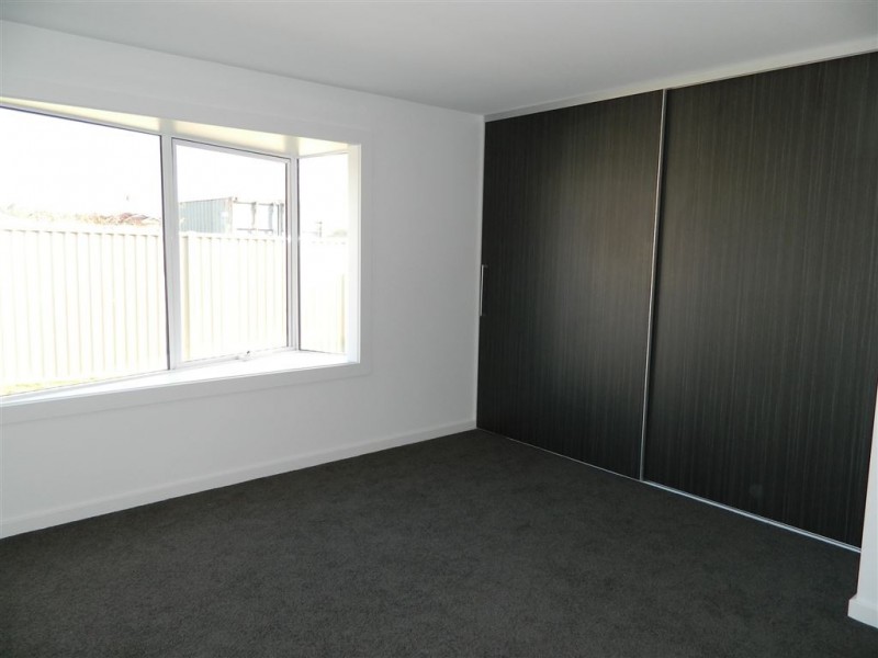 4A Dooley Street, West Ulverstone TAS 7315