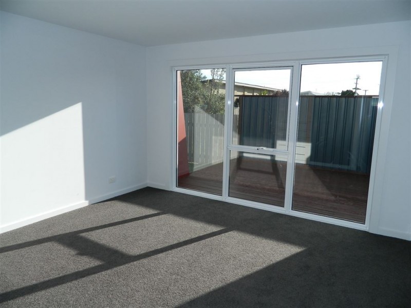 4A Dooley Street, West Ulverstone TAS 7315