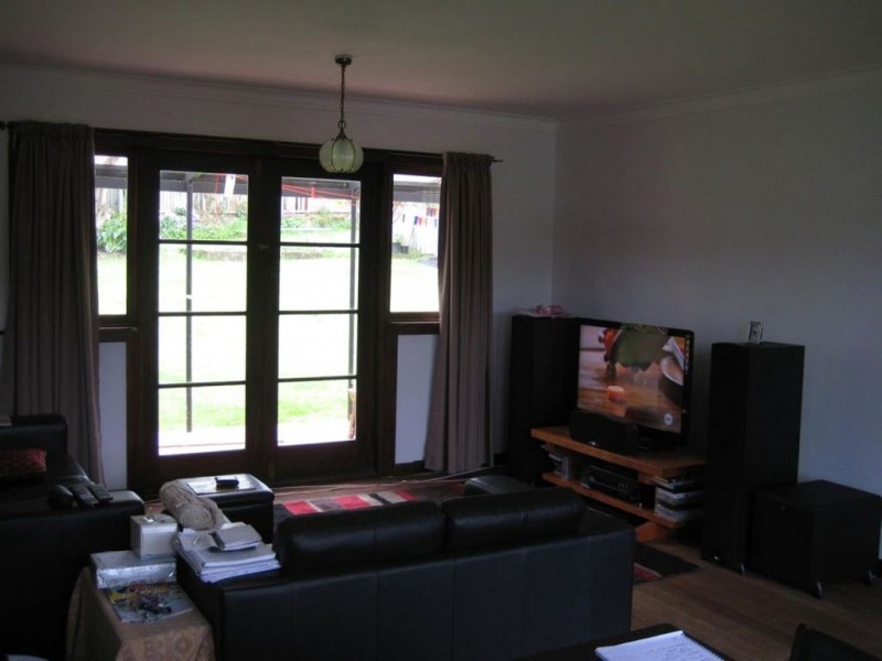 15 South Road, Penguin TAS 7316