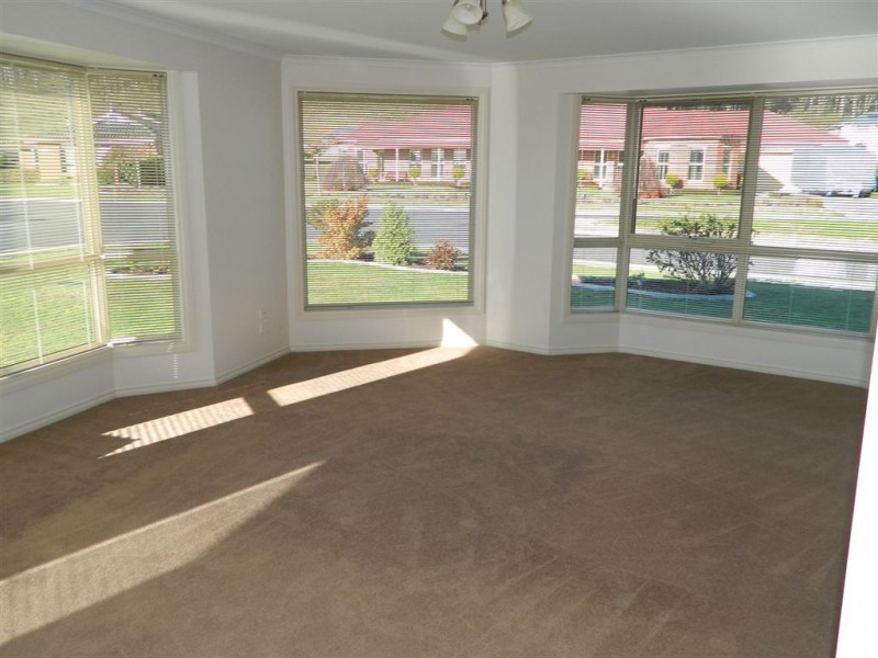 2/4 Banks Place, Turners Beach TAS 7315