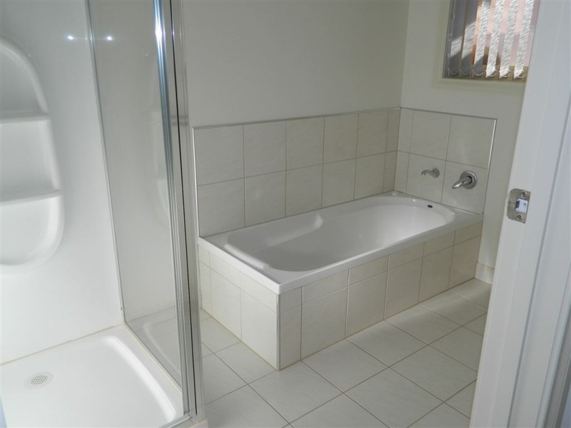 2/4 Banks Place, Turners Beach TAS 7315