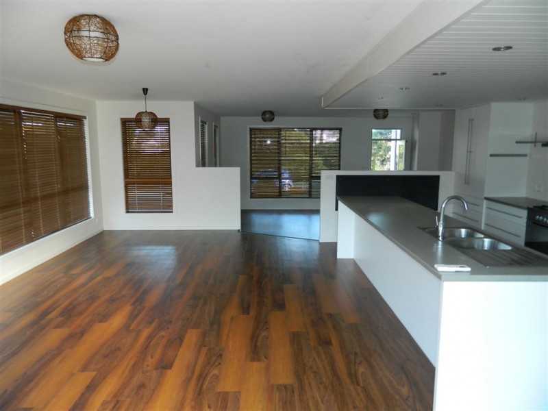 60 River Road, West Ulverstone TAS 7315