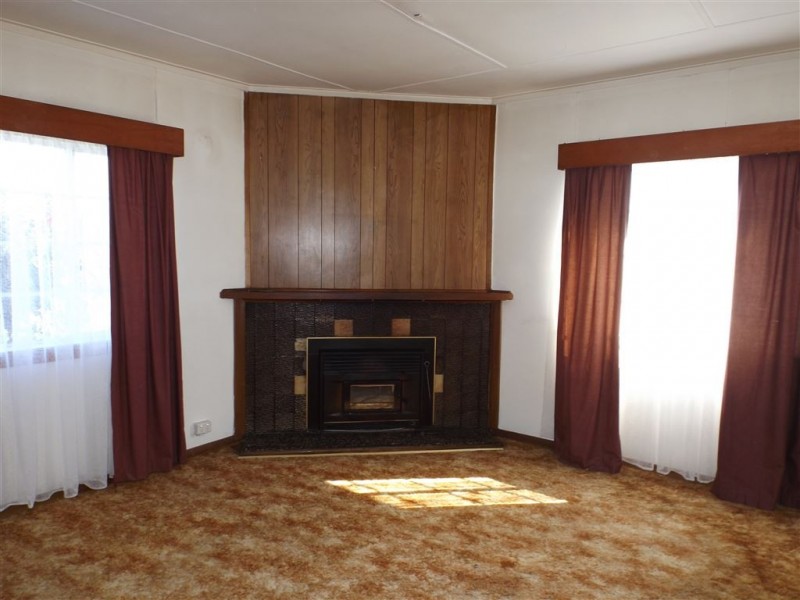 35 Leven Street, Ulverstone TAS 7315