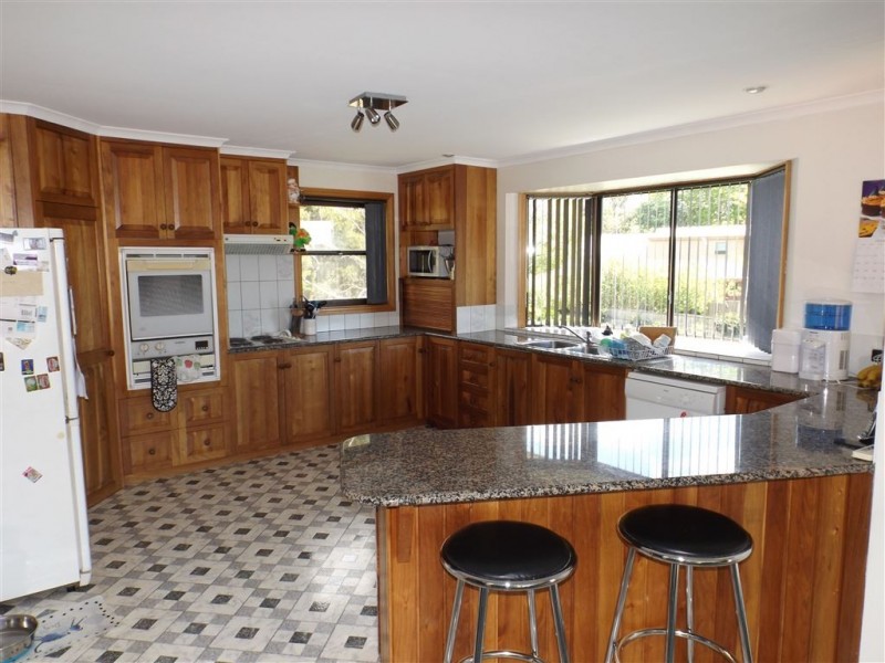 6 Dudley Crescent, Ulverstone TAS 7315