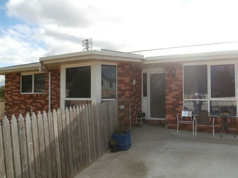 2/123B South Road, Ulverstone TAS 7315