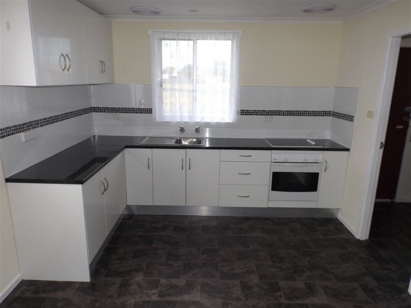 6 Lebrina Court, West Ulverstone TAS 7315