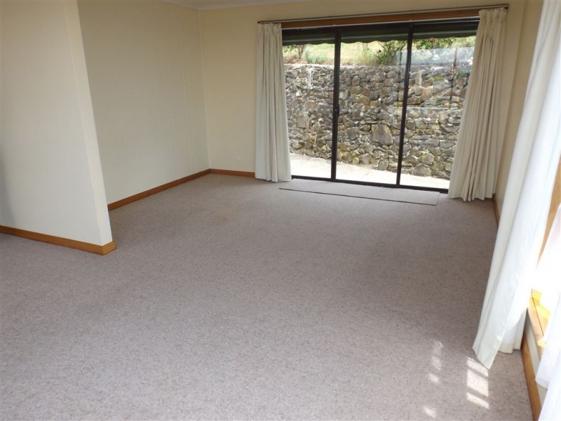 12 Kywong Crescent, West Ulverstone TAS 7315