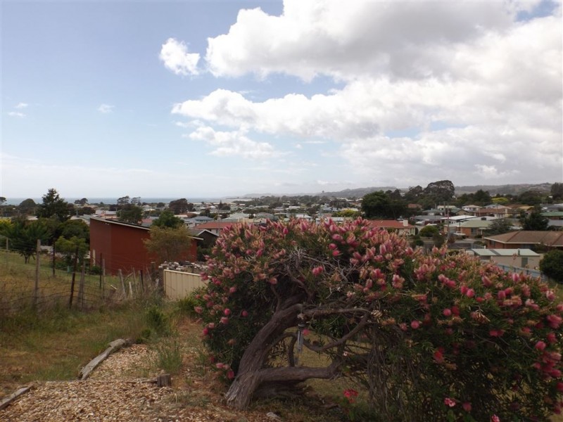 12 Kywong Crescent, West Ulverstone TAS 7315