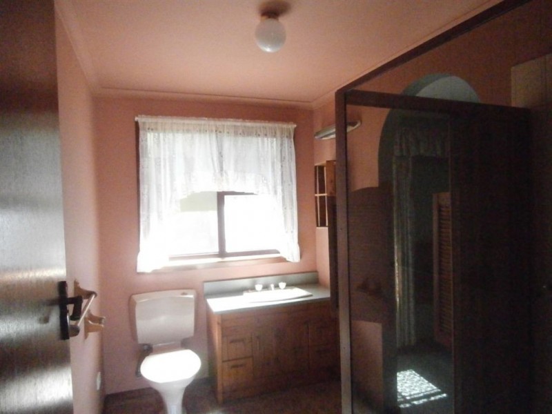 8 Burnett Crescent, Ulverstone TAS 7315