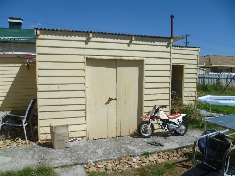 17 Main Street, Ulverstone TAS 7315