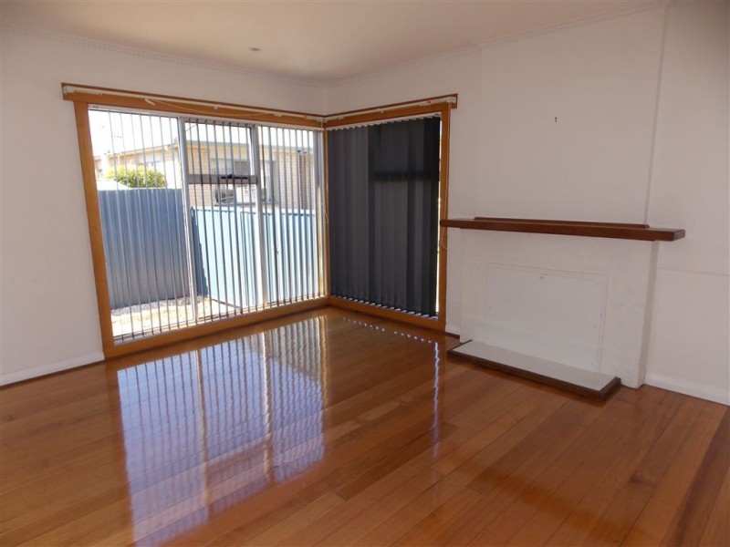 4 Elizabeth Street, Penguin TAS 7316