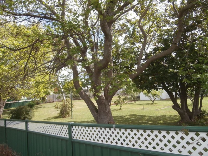 17 South Road, West Ulverstone TAS 7315