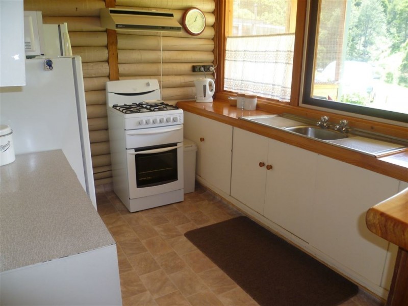 19 Bannons Bridge Road, Gunns Plains TAS 7315