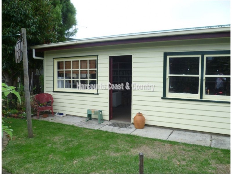 12 Alice Street, West Ulverstone TAS 7315