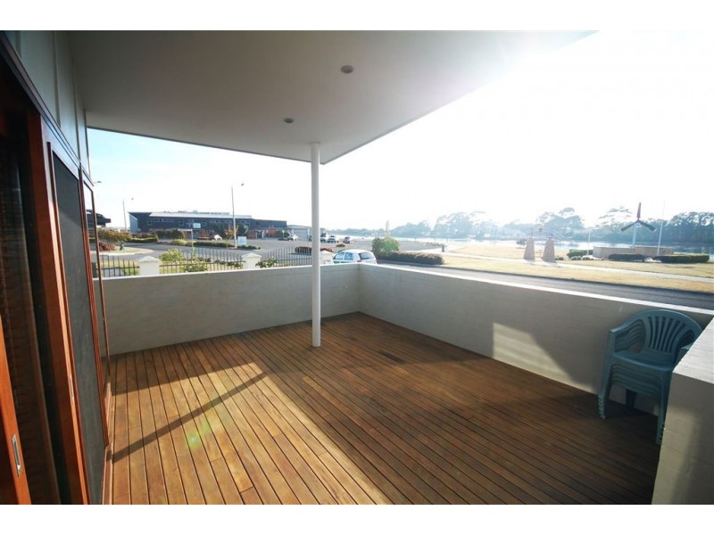 11 Tasma Parade, West Ulverstone TAS 7315