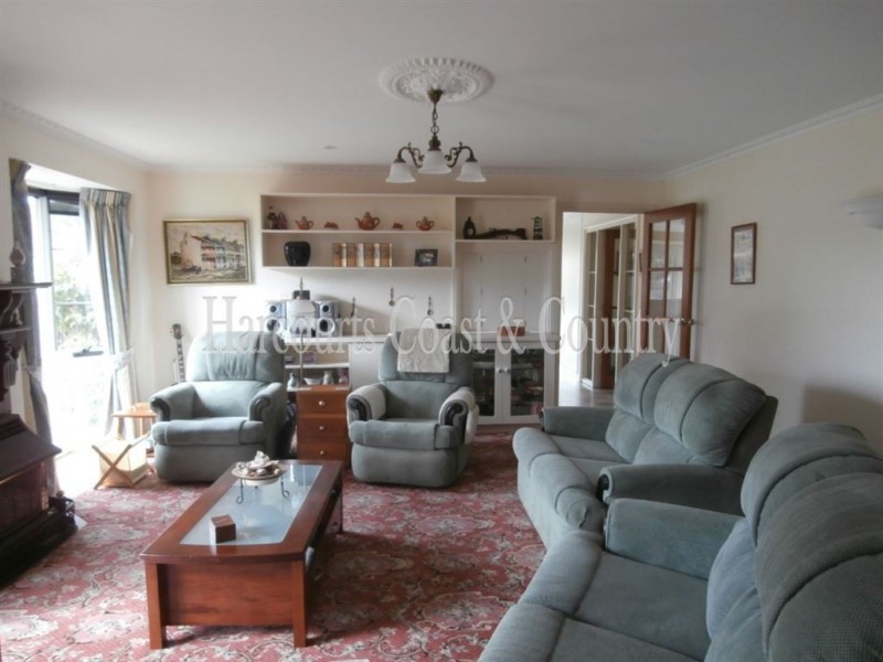 11 Bertha Street, West Ulverstone TAS 7315