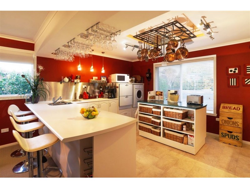 102 Upper Maud Street, West Ulverstone TAS 7315