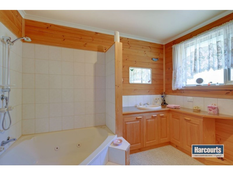 3 Waverley Road, Ulverstone TAS 7315