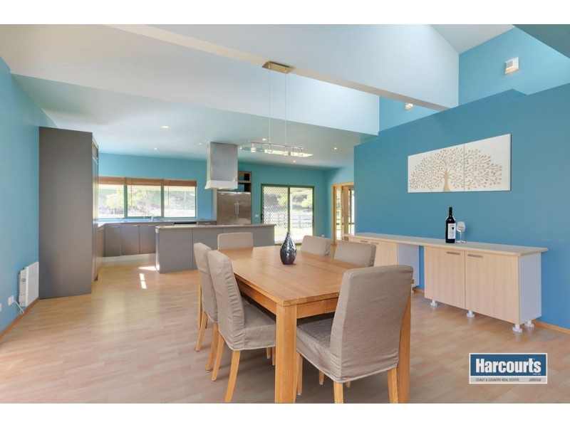 302 South Road, West Ulverstone TAS 7315