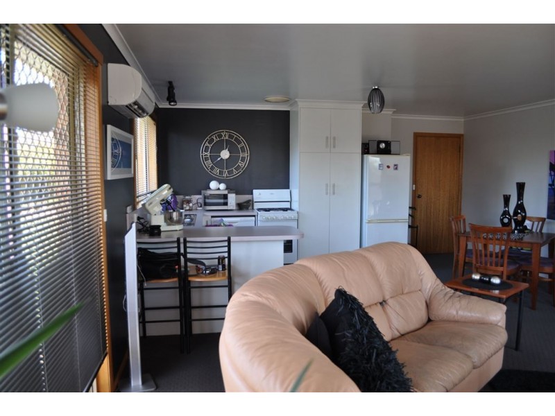 1/3 Riverside Avenue, Ulverstone TAS 7315