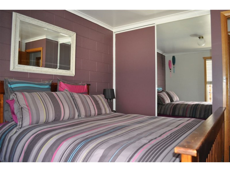 1/3 Riverside Avenue, Ulverstone TAS 7315