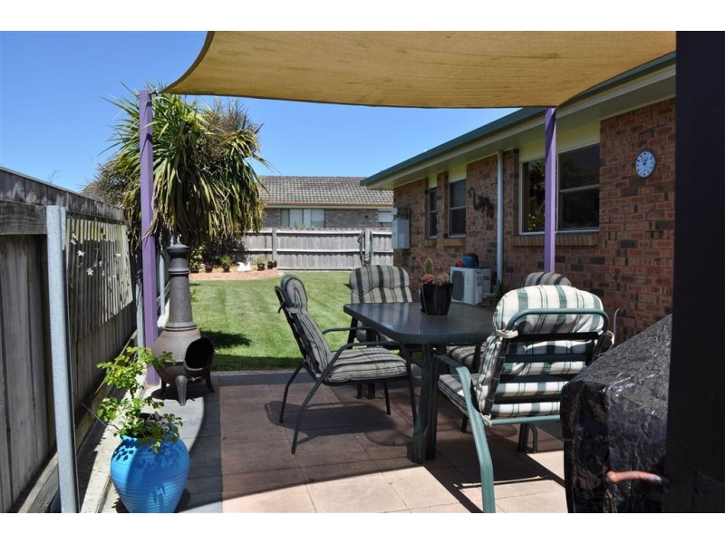 1/3 Riverside Avenue, Ulverstone TAS 7315
