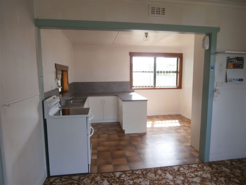 6 Amherst Street, West Ulverstone TAS 7315