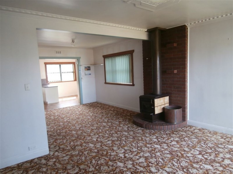 6 Amherst Street, West Ulverstone TAS 7315