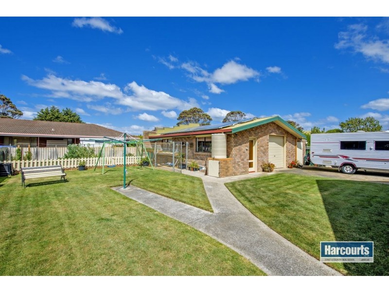 8 Ocean Drive, Ulverstone TAS 7315