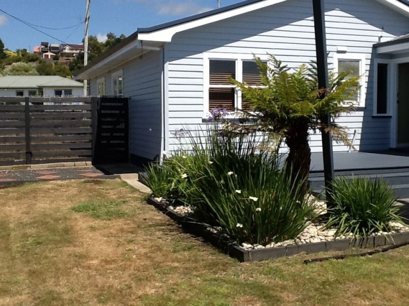113 Leven Street, Ulverstone TAS 7315
