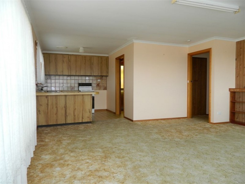 1/23 Leighlands Avenue, Ulverstone TAS 7315