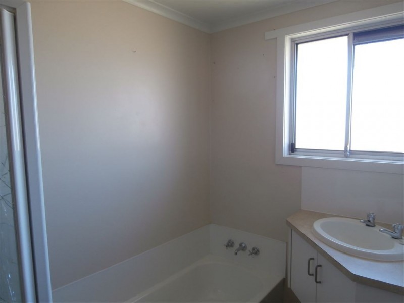 5 Neika Court, West Ulverstone TAS 7315