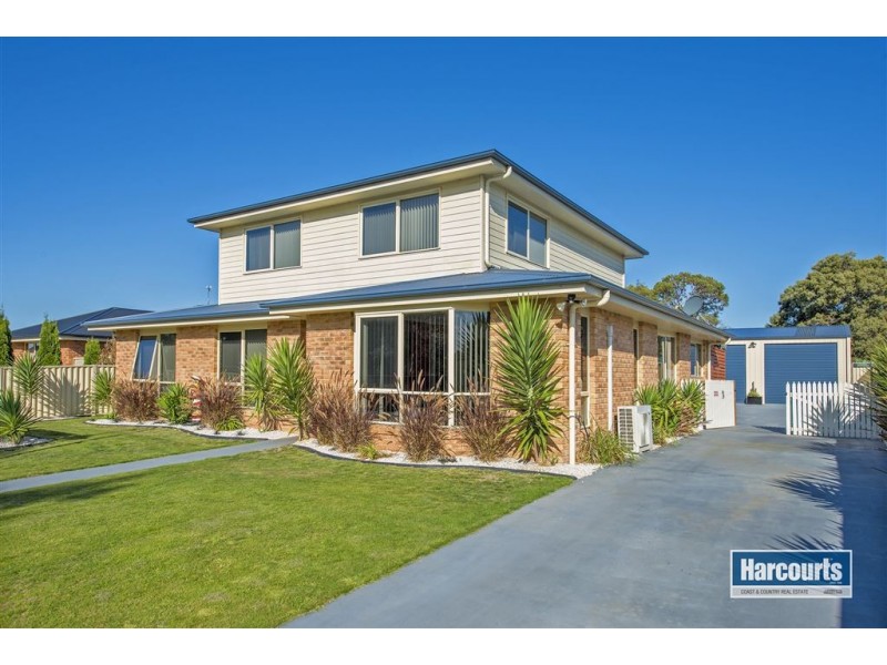 11 Poynton Close, Turners Beach TAS 7315