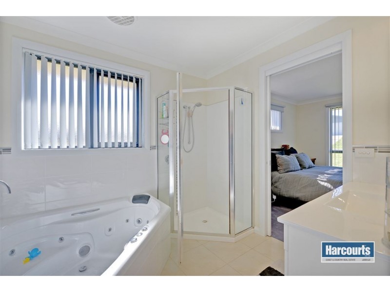 26 Berkshire Parade, Penguin TAS 7316