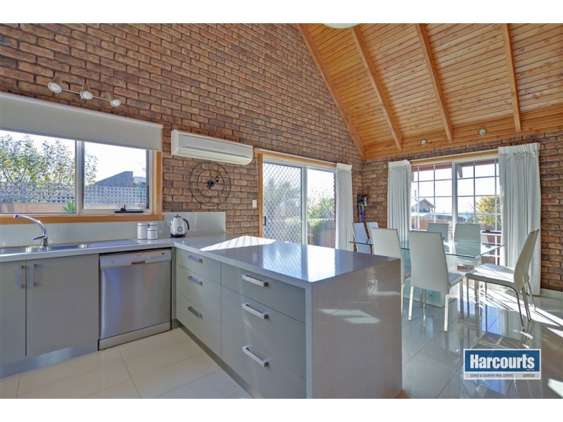 15 Highfield Crescent, West Ulverstone TAS 7315