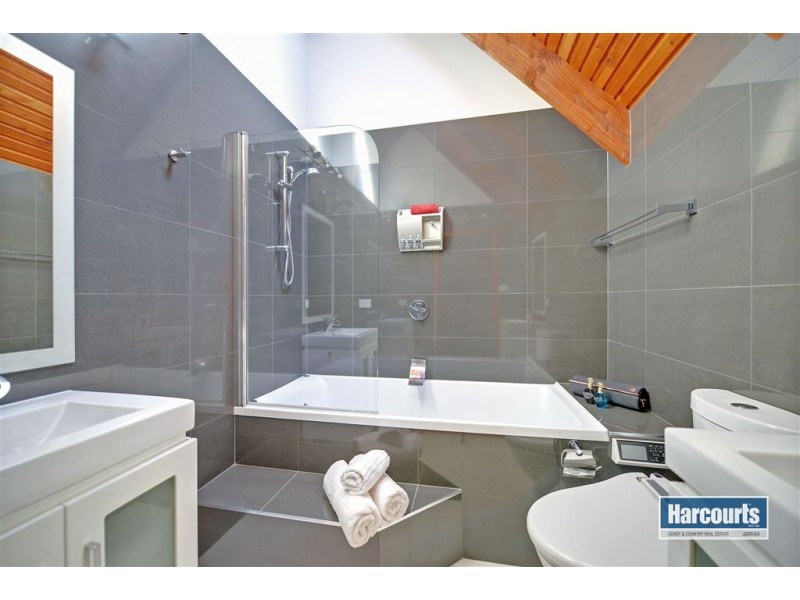 15 Highfield Crescent, West Ulverstone TAS 7315