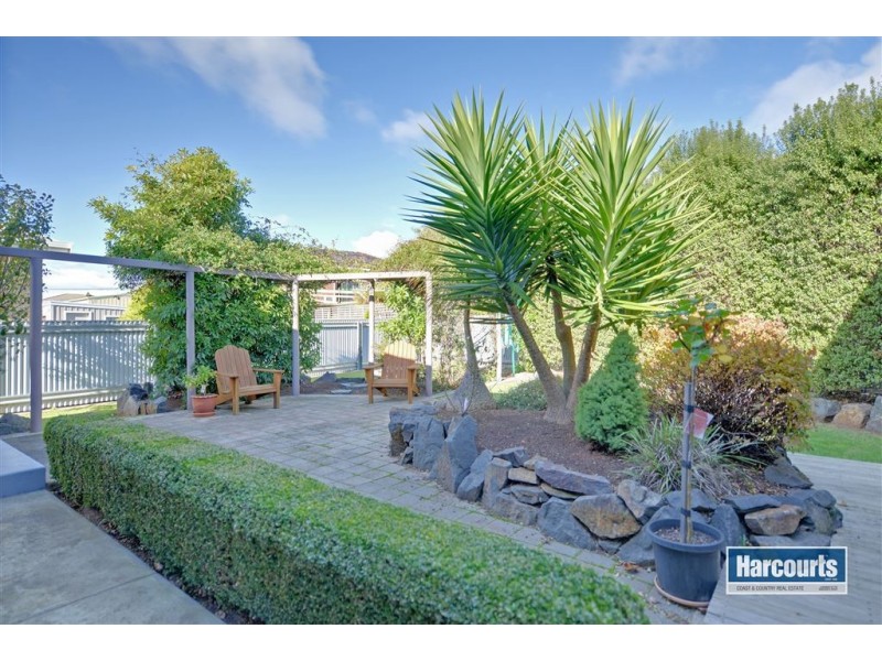 25 Richard Place, Ulverstone TAS 7315