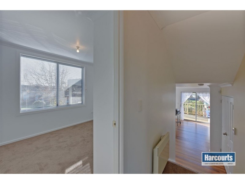 14 Kardinia Crescent, West Ulverstone TAS 7315