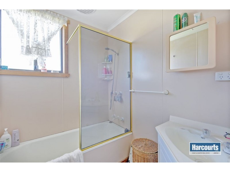 18 Gaffney Street, Ulverstone TAS 7315