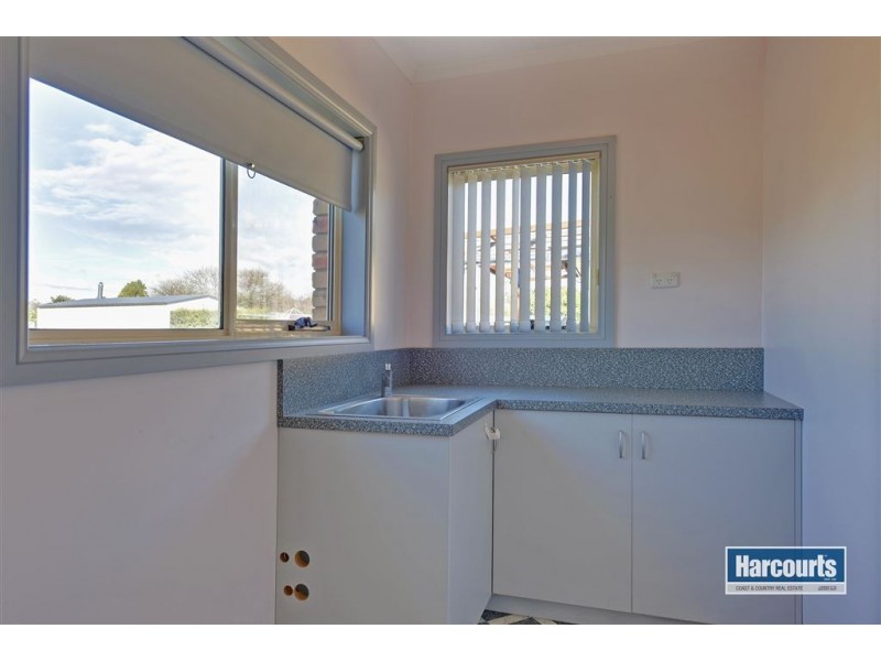 33 Lovett Street, Ulverstone TAS 7315